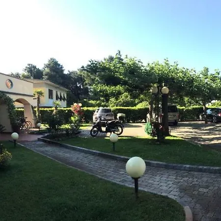 Il Corallo * 彼得拉桑塔