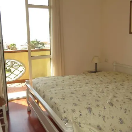 Il Corallo Lägenhetshotell Pietrasanta